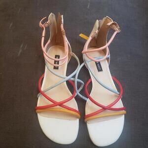 New with slight flaw Nine West colorfull strappy flat sandals 7 M